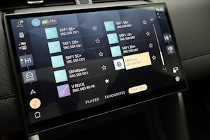 Vehicle image LAND ROVER Discovery Sport 1.5 T 270e Dynamic SE