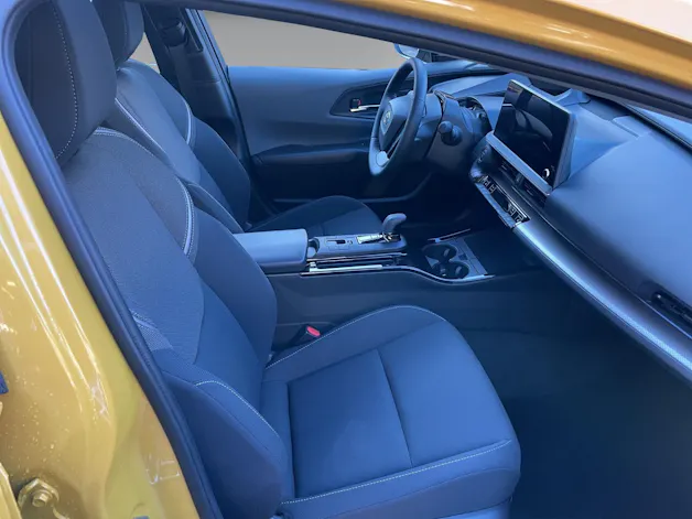 Toyota Prius 2.0 Plug-In-Hybrid Style