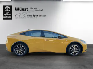 Toyota Prius 2.0 Plug-In-Hybrid Style