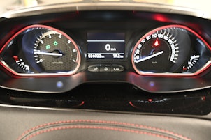 Vehicle image PEUGEOT 208 1.6 Turbo GTi