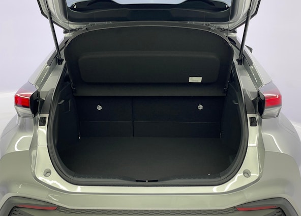 Vehicle image 10 Vehicle image 10