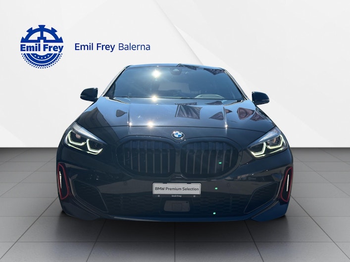 Vehicle image BMW 1 SERIES