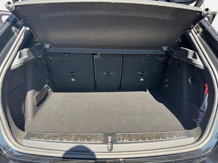 Vehicle image BMW 1 SERIES