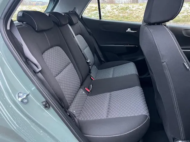 Kia Picanto 1.0 CVVT First Edition (2)