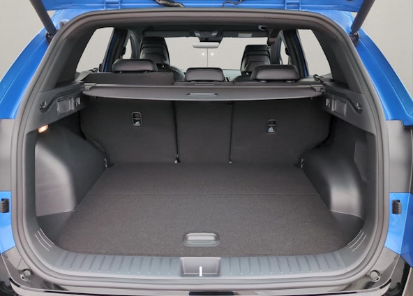 Vehicle image 17 Vehicle image 17