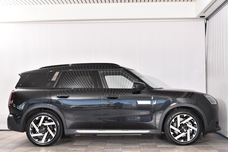 Vehicle image MINI COUNTRYMAN