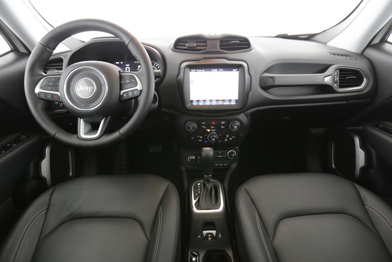 Vehicle image JEEP RENEGADE