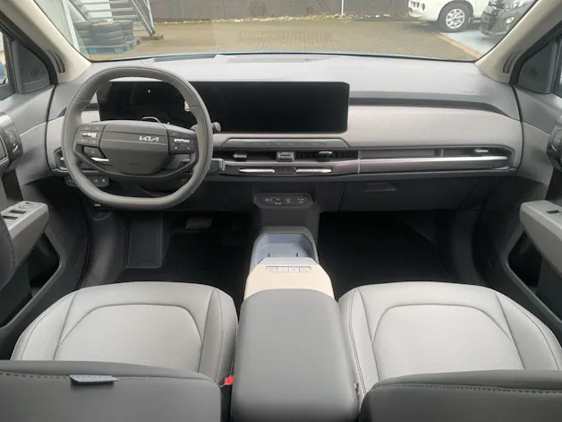 Kia EV3 81 kWh Earth+