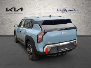 Kia EV3 81 kWh Earth+