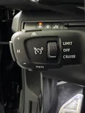 Peugeot 5008 1.5 BlueHDi GT *7-Sitzer*