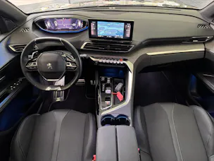 Peugeot 5008 1.5 BlueHDi GT *7-Sitzer*