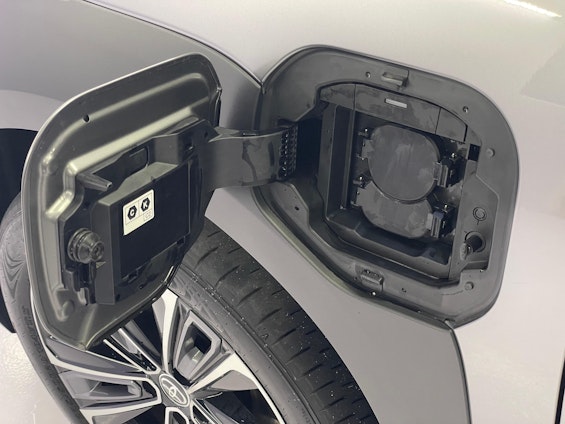 Vehicle image 16 Vehicle image 16