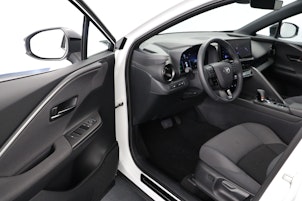 Vehicle image TOYOTA C-HR 2.0 HEV Trend 4x4