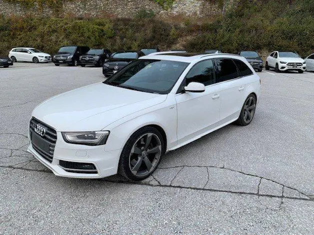 Audi S4 Avant 3.0 V6 TFSI quattro S-Tronic