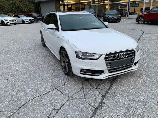Audi S4 Avant 3.0 V6 TFSI quattro S-Tronic