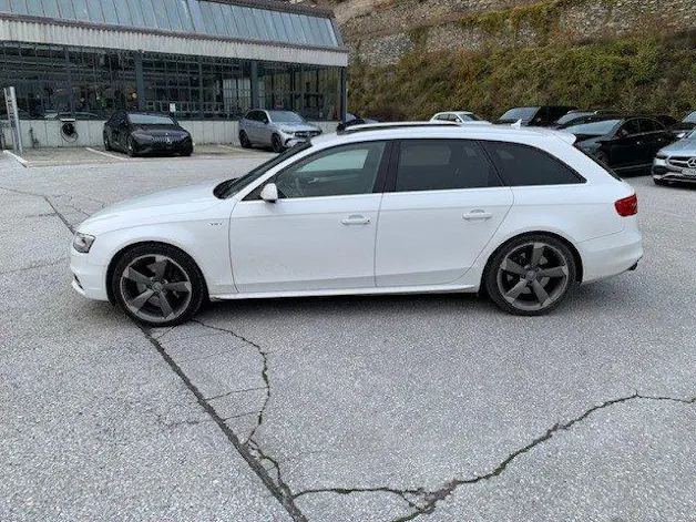 Audi S4 Avant 3.0 V6 TFSI quattro S-Tronic