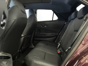 Vehicle image TOYOTA C-HR 2.0 PHEV Style