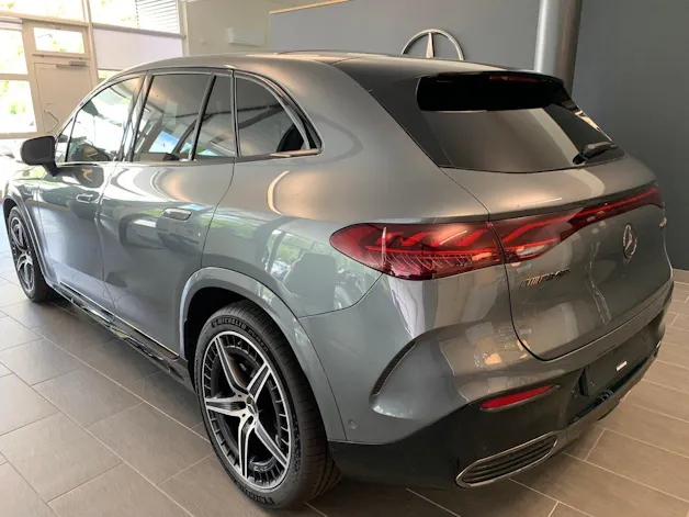 Mercedes-Benz EQE 43 AMG Executive Edition 4matic