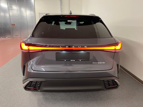 Vehicle image 6 Vehicle image 6