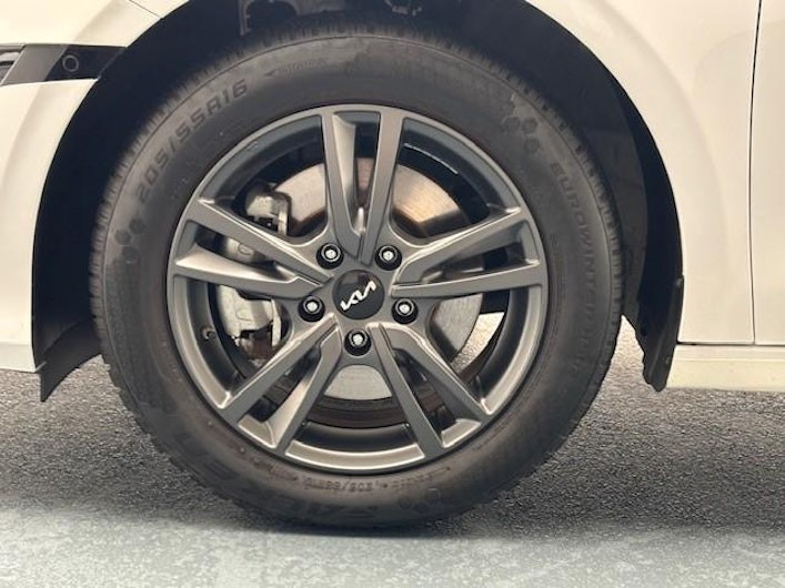 Vehicle image KIA CEED