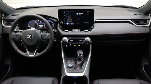 Vehicle image 6