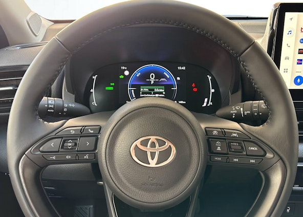 Vehicle image 15 Vehicle image 15