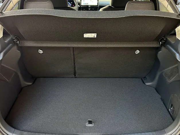 Toyota Yaris 1.5 VVT-i HSD Trend