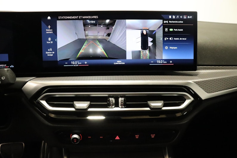 Vehicle image BMW 3 SERIES