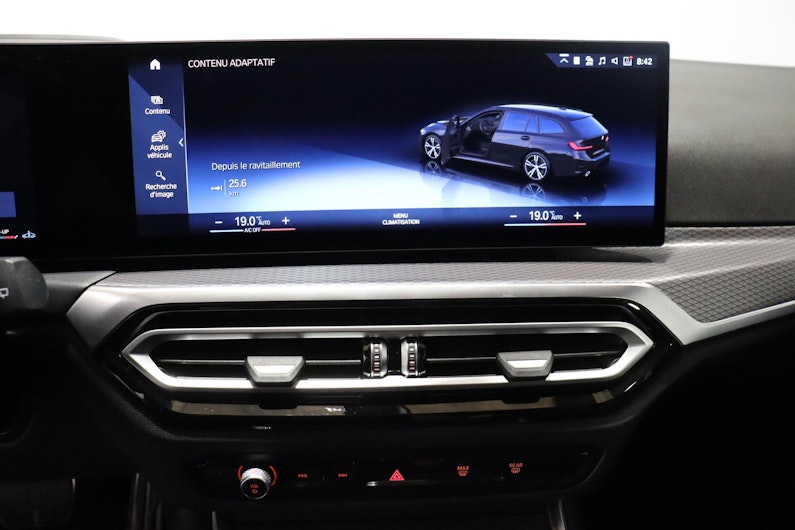 Vehicle image BMW 3 SERIES