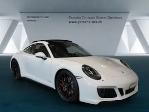 Porsche 911 Carrera 4 GTS