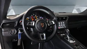 Porsche 911 Carrera 4 GTS