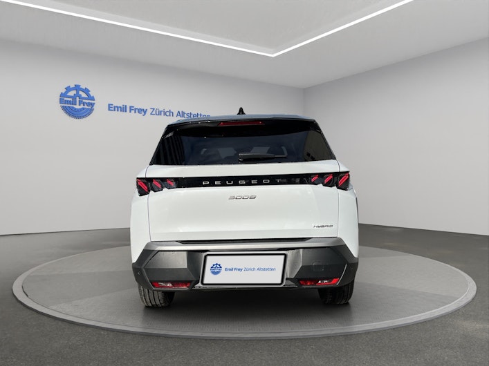 Vehicle image PEUGEOT 5008