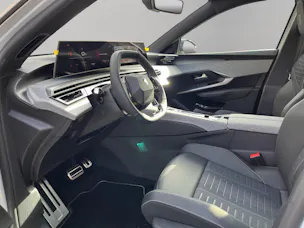 Peugeot 5008 1.2 Hybrid GT