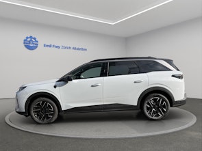 Vehicle image PEUGEOT 5008 1.2 Hybrid GT