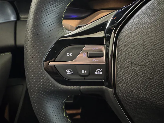 Peugeot 308 1.6 PHEV 225 GT