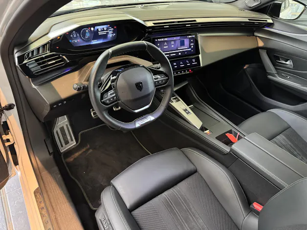 Peugeot 308 1.6 PHEV 225 GT