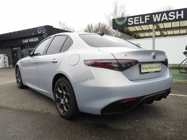 Alfa Romeo Giulia 2.0 Q4 Competizione
