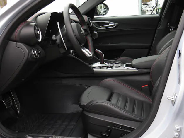 Alfa Romeo Giulia 2.0 Q4 Competizione