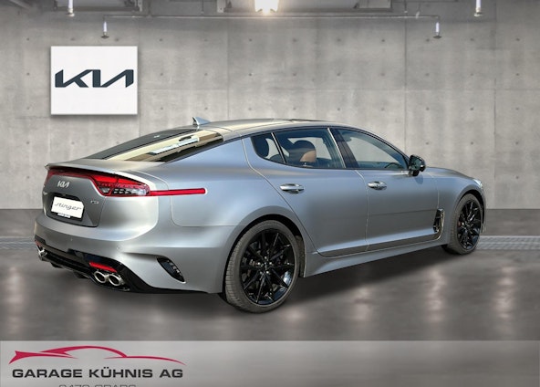 Vehicle image 4 Vehicle image 4