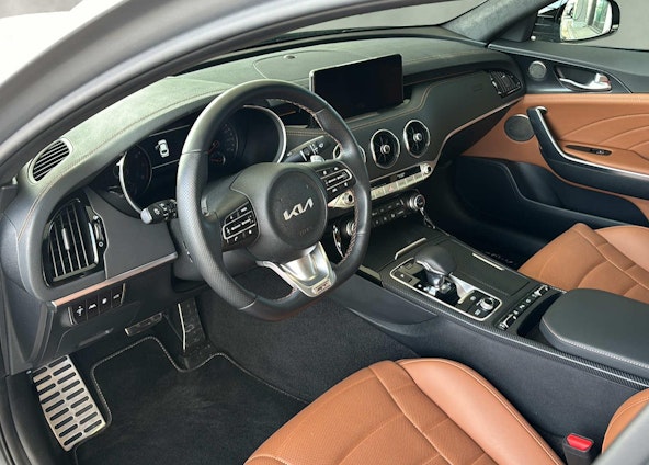 Vehicle image 6 Vehicle image 6