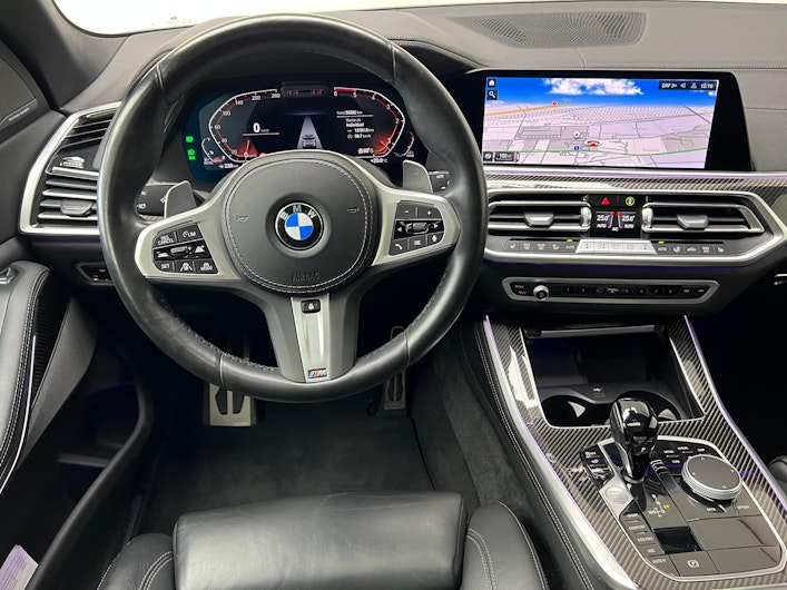 Vehicle image BMW X5