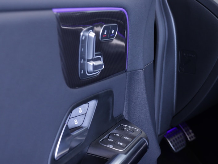 Vehicle image MERCEDES-BENZ GLA 35 AMG