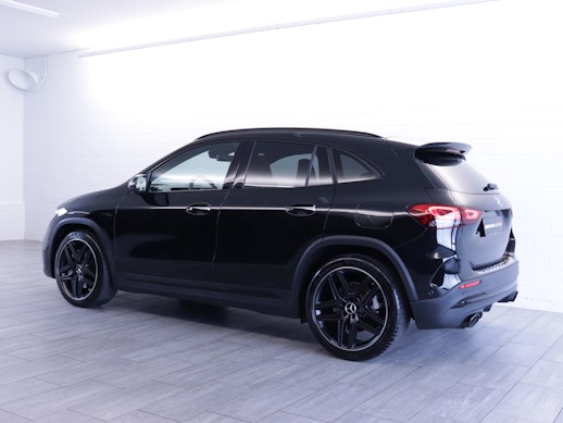 MERCEDES-BENZ GLA 35 AMG 4matic 2
