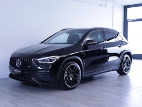Vehicle image MERCEDES-BENZ GLA 35 AMG 4matic