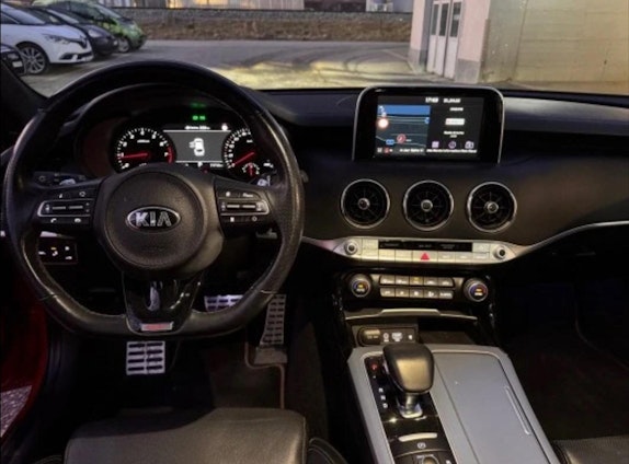 Vehicle image 8 Vehicle image 8