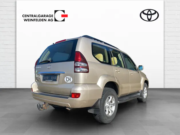 Toyota Land Cruiser 3.0 D-4D Linea Luna