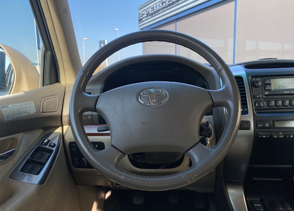 Vehicle image 9 Vehicle image 9