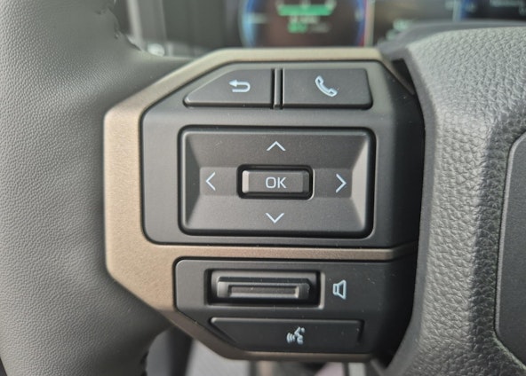 Vehicle image 20 Vehicle image 20