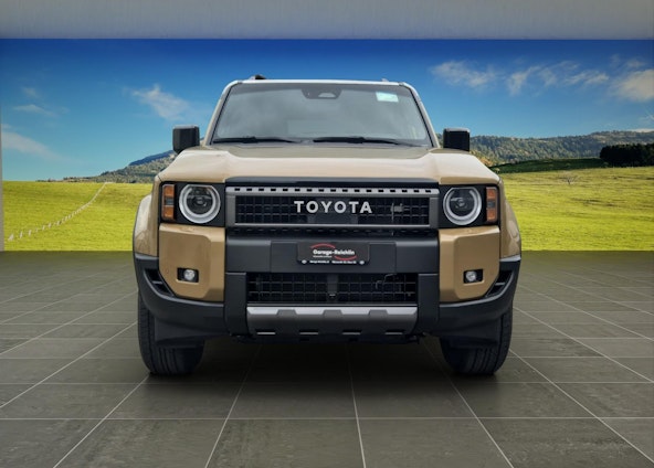 Vehicle image 7 Vehicle image 7