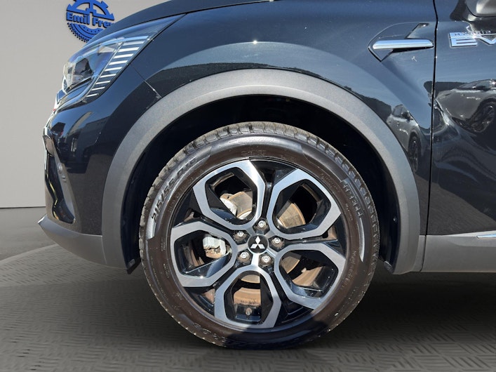 Vehicle image MITSUBISHI ASX